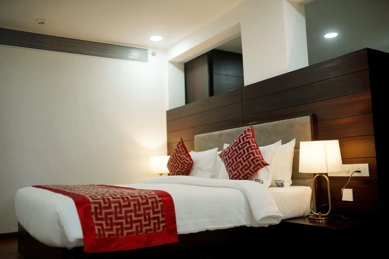 The Terrace By Ladder Mgd By Citrine Hotel Thiruvananthapuram India